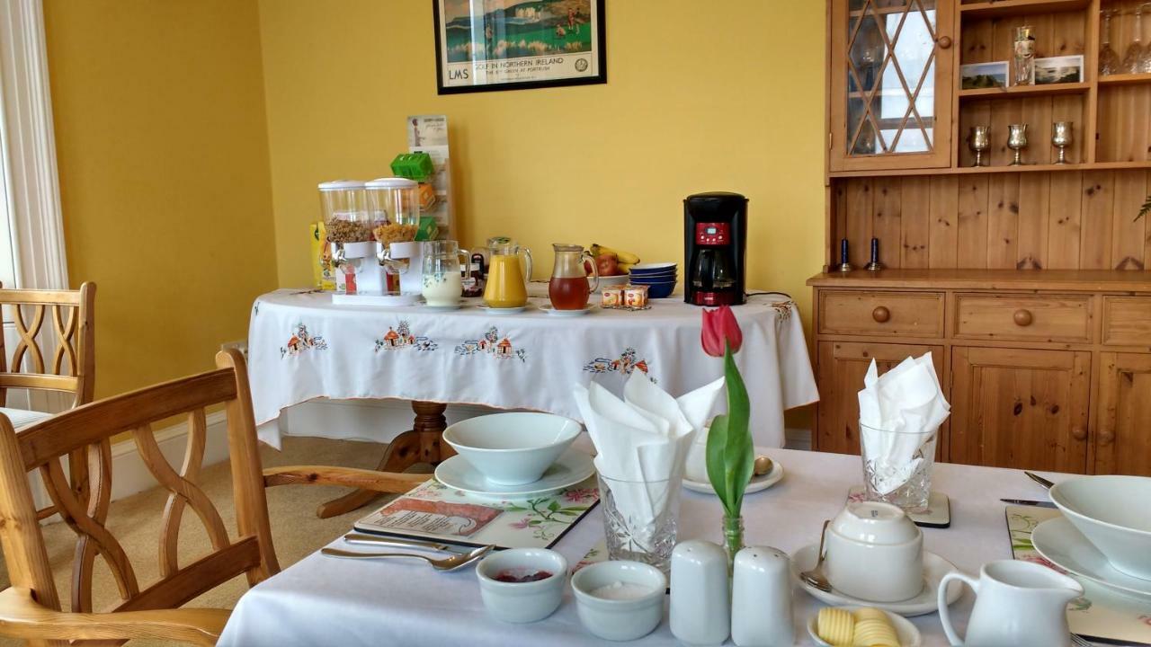 Rush View Bed and Breakfast Portrush Eksteriør billede